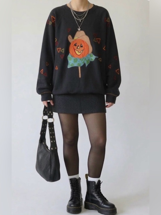 Fruit of the Loom Tops - Vintage 80s 90s Fruit of the Loom Halloween Scarecrow Pumpkin Sweatshirt L USA